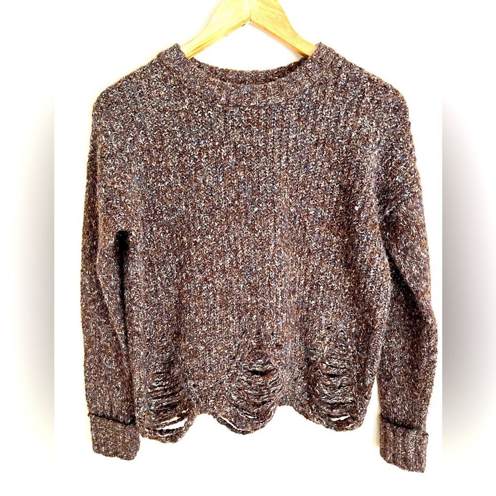 Ruby Moon Unique Fall Ladies Sweater w/ intricate design